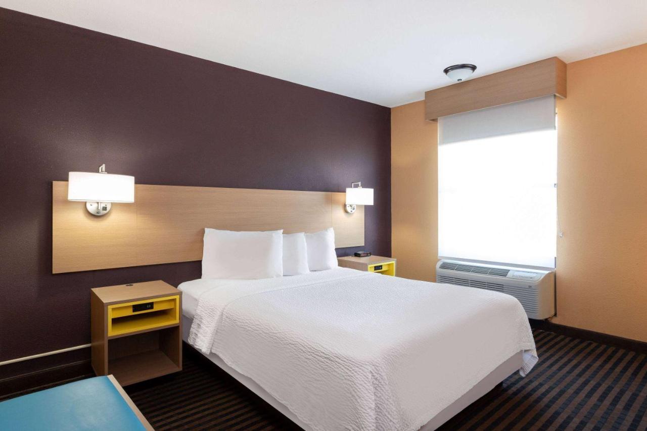 Days Inn By Wyndham Anderson In Екстериор снимка