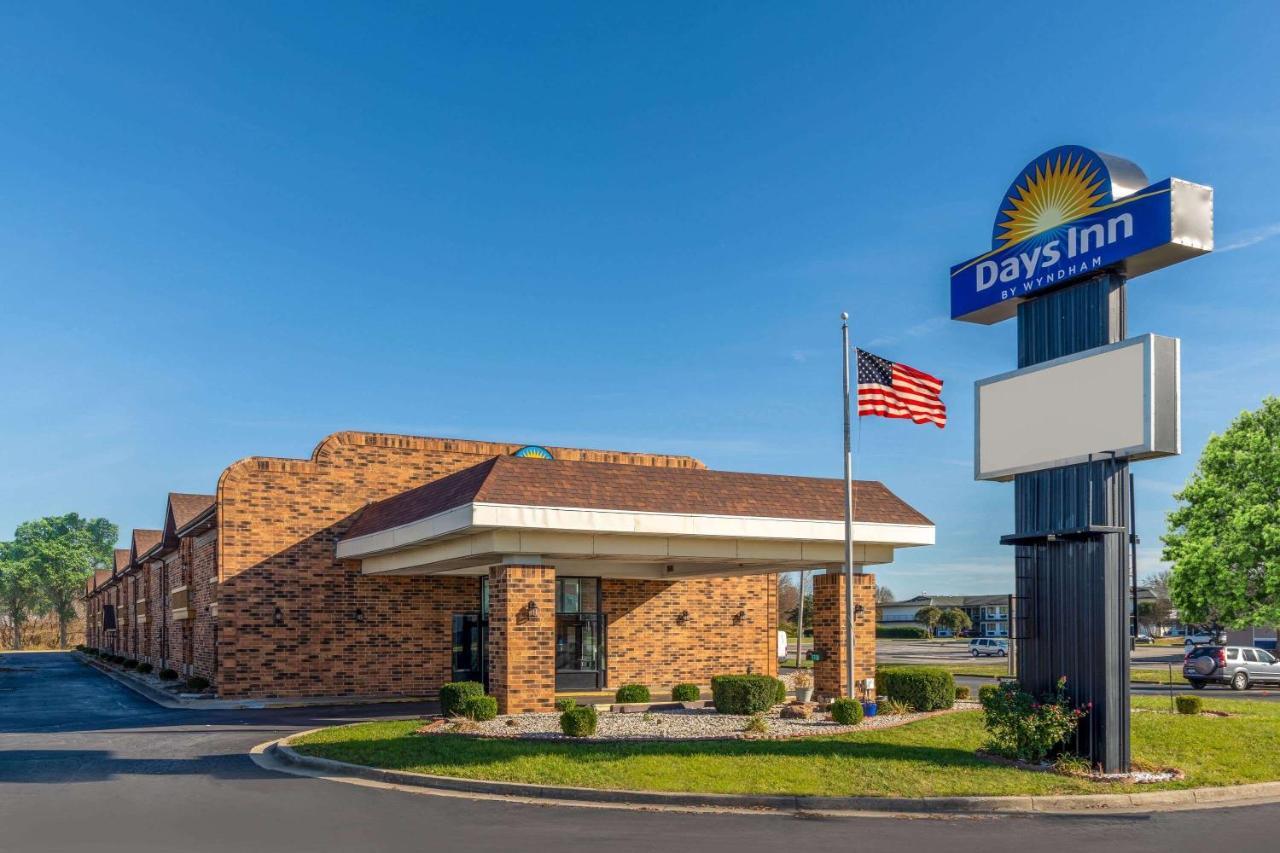 Days Inn By Wyndham Anderson In Екстериор снимка